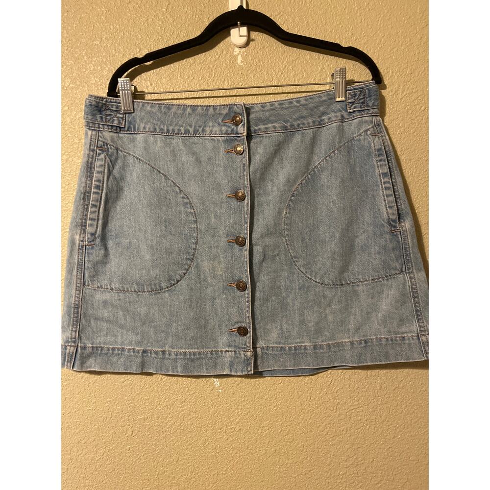 American Eagle women’s super high-rise airline denim skirt